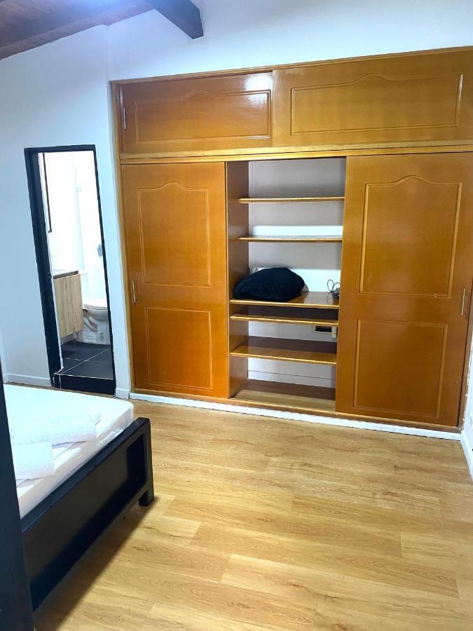 Estadio Apartamentos Medellín Esterno foto